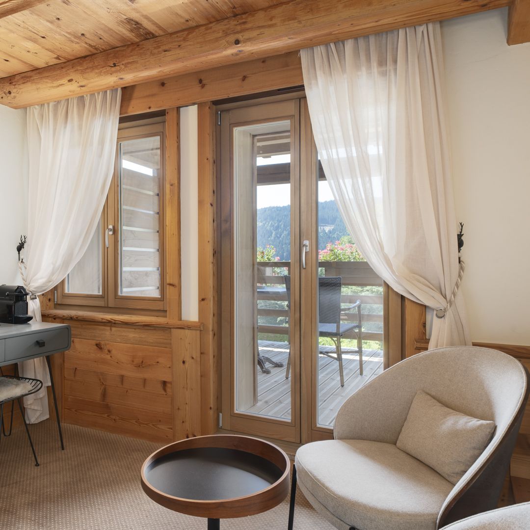 Chambre charme salon